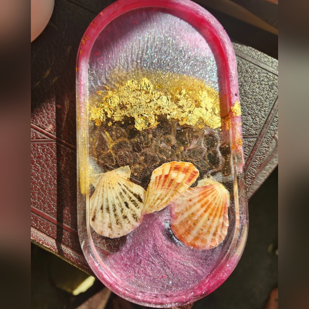 Handmade seashell coaster - Picture 2 of 3